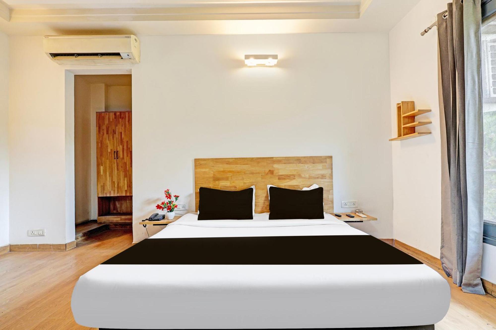 Townhouse Sector 49 Sohna Road Hotel Gurgaon Eksteriør billede
